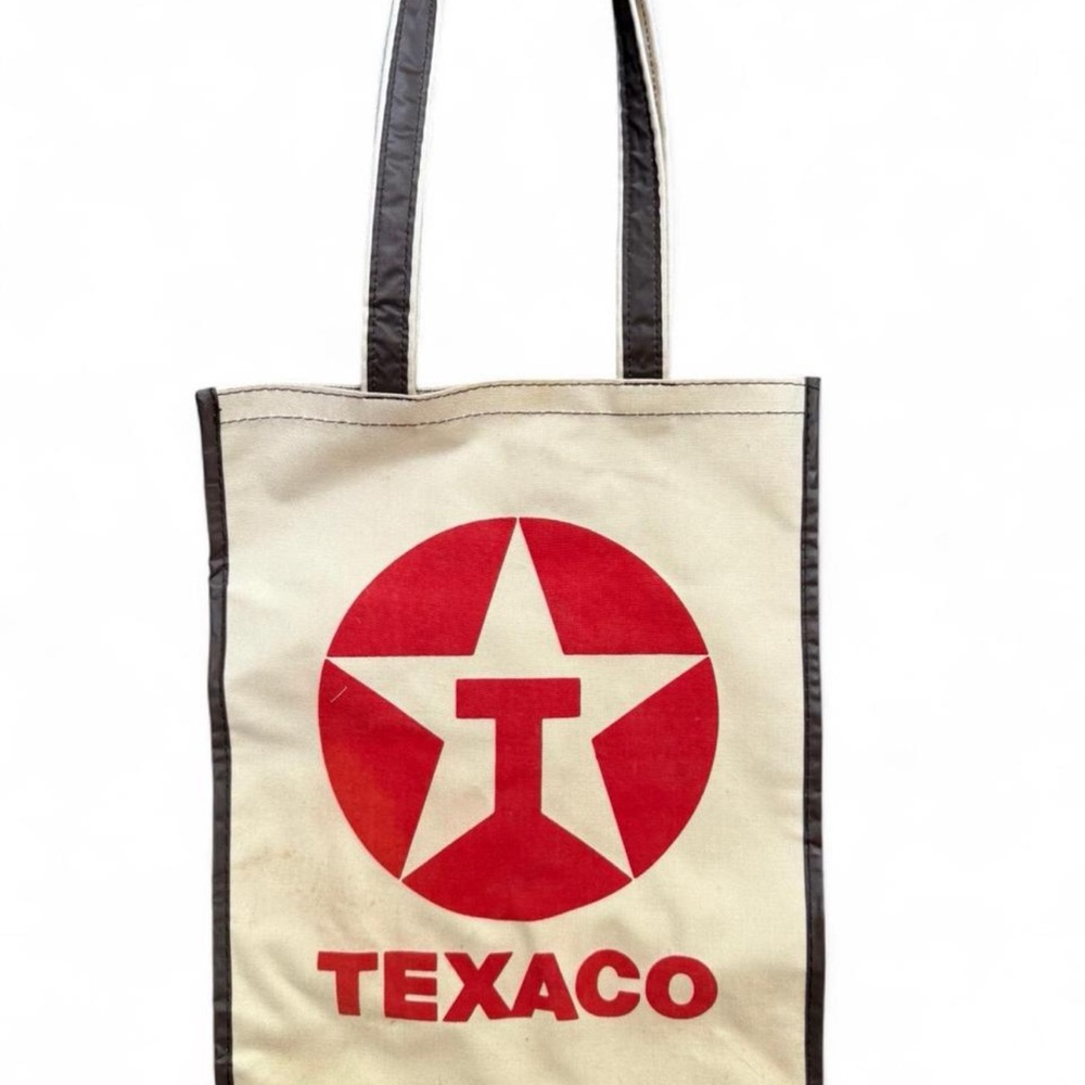 TEXACO tote bag in white and red, featuring a classic Texaco star design.